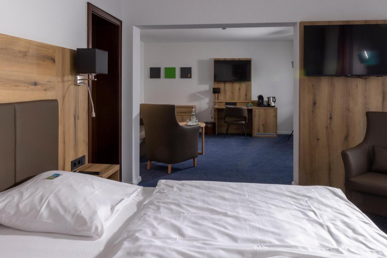 Waldhotel Baerenstein ホルン・バート・マインベルク エクステリア 写真